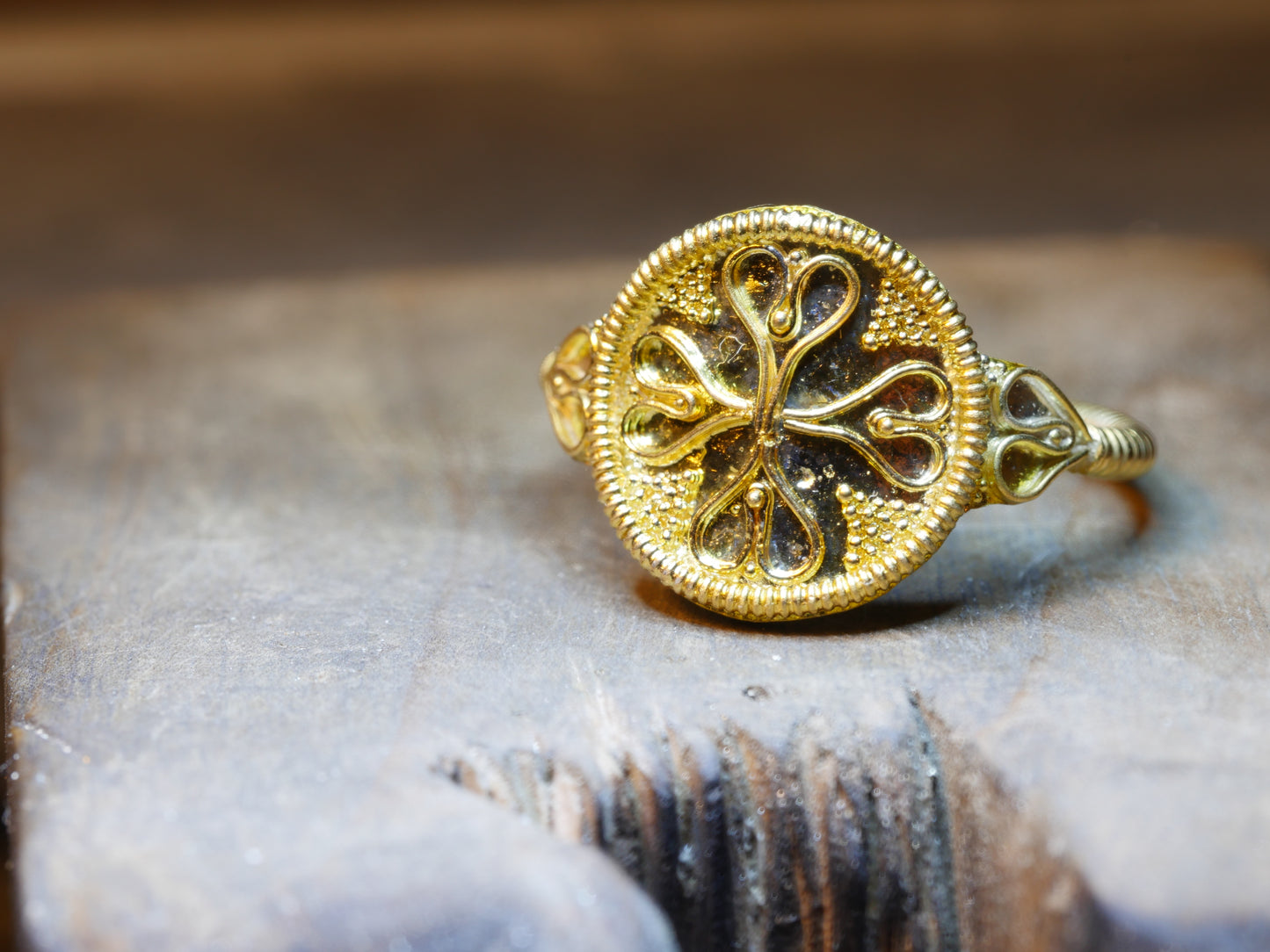 Anneau granulé saxon