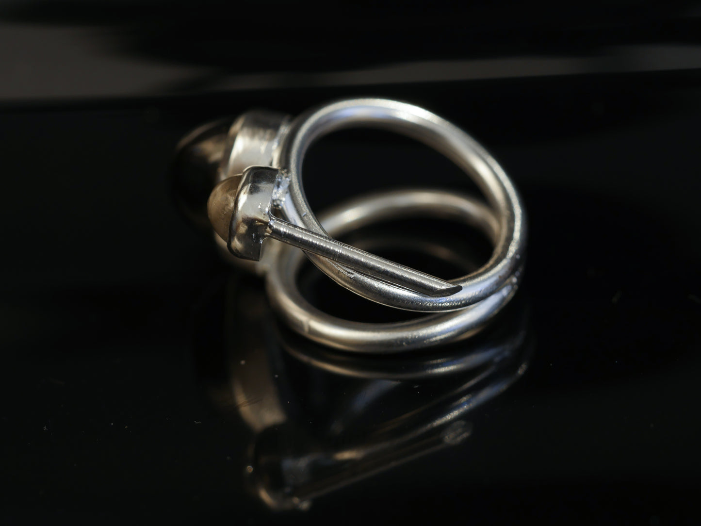 Bague en obsidienne et quartz