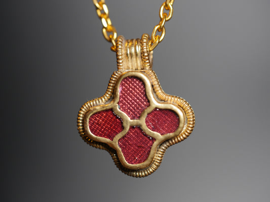 Vendel Uppsala Pendant - Garnet and Gold plated Silver
